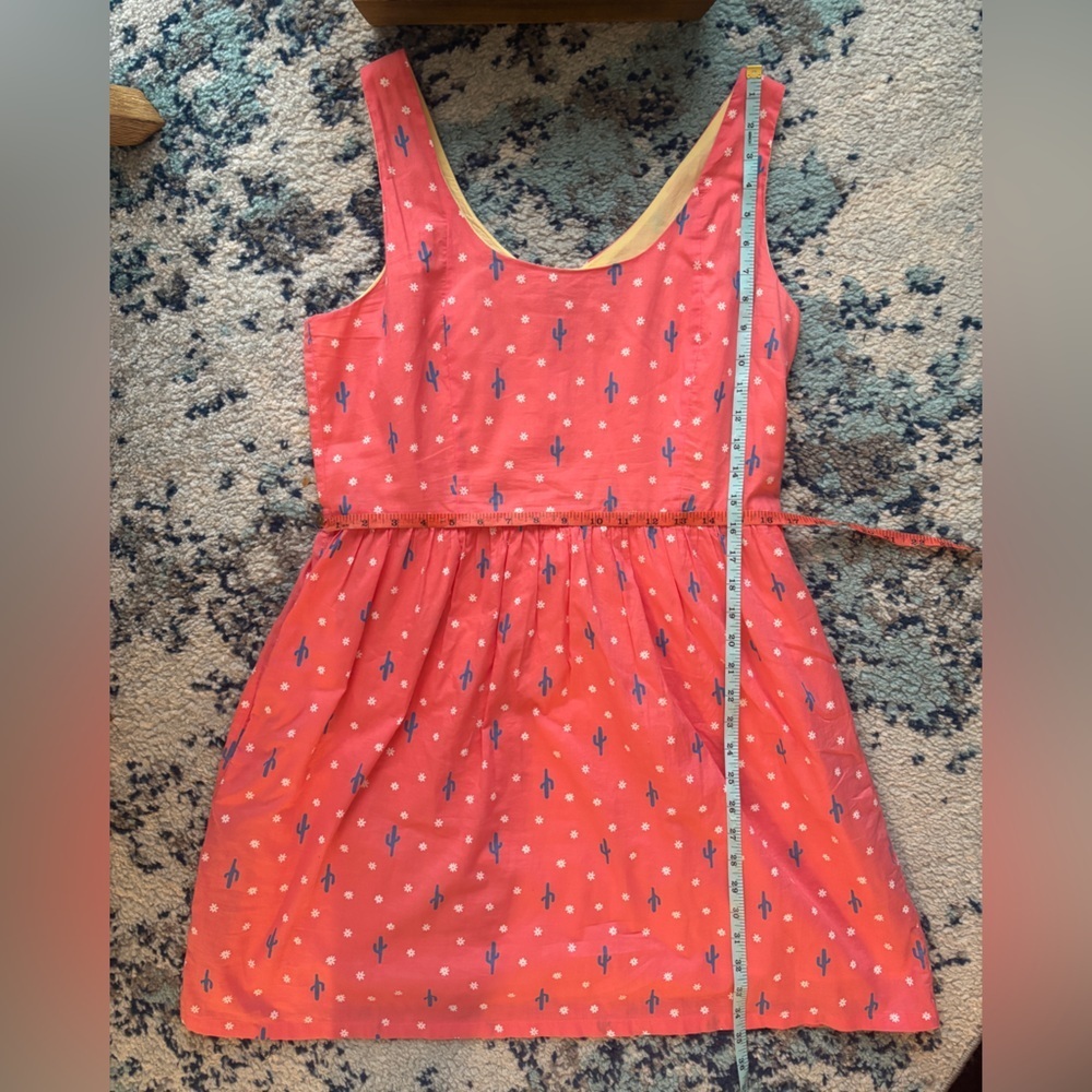 Levi's | Cactus Floral Dress| Mid Length Size Large - Picture 10 of 10